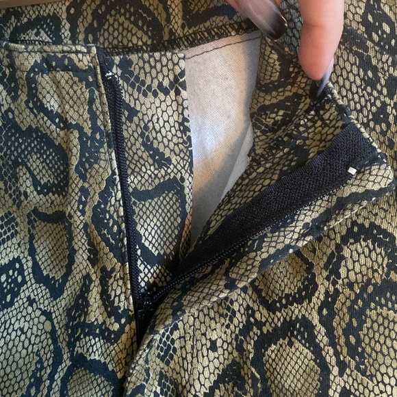 SNAKESKIN Party Pants - Picture 4 of 10